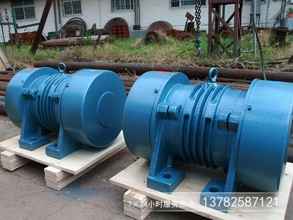 YZO振動(dòng)電機(jī) YZO振動(dòng)電機(jī)